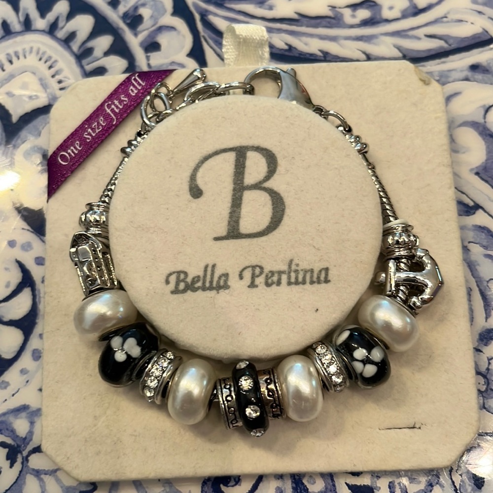 Bella Perlina Charm bracelet
